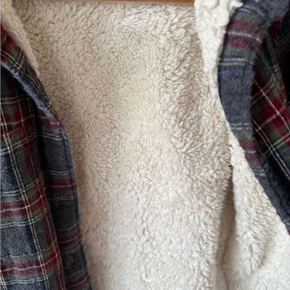 L.L. Bean Relaxed Fit Plaid Flannel Jacket Shacket - Picture 7 of 8